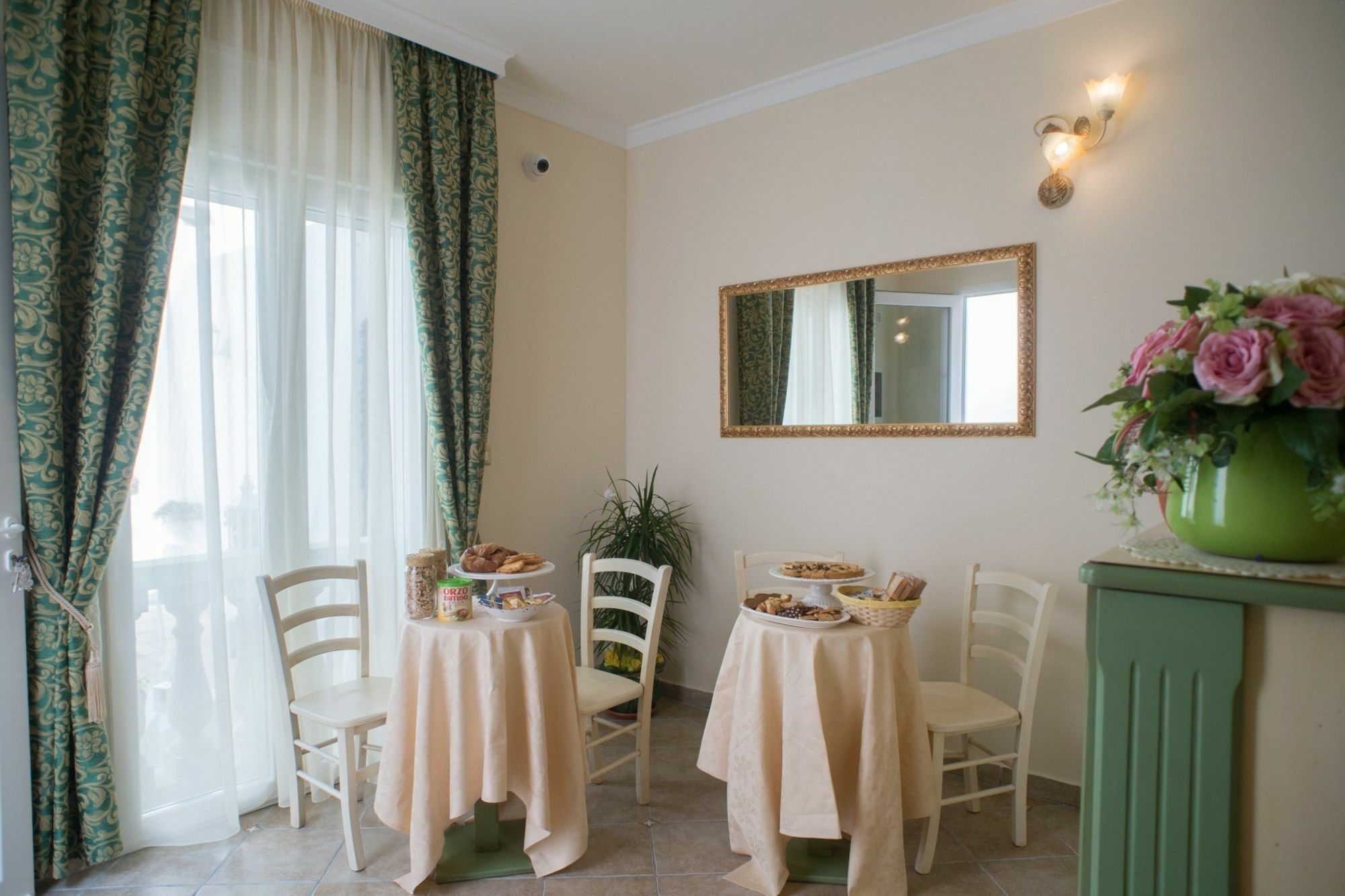B&B Corte Dell' Immacolata Taviano  Eksteriør billede